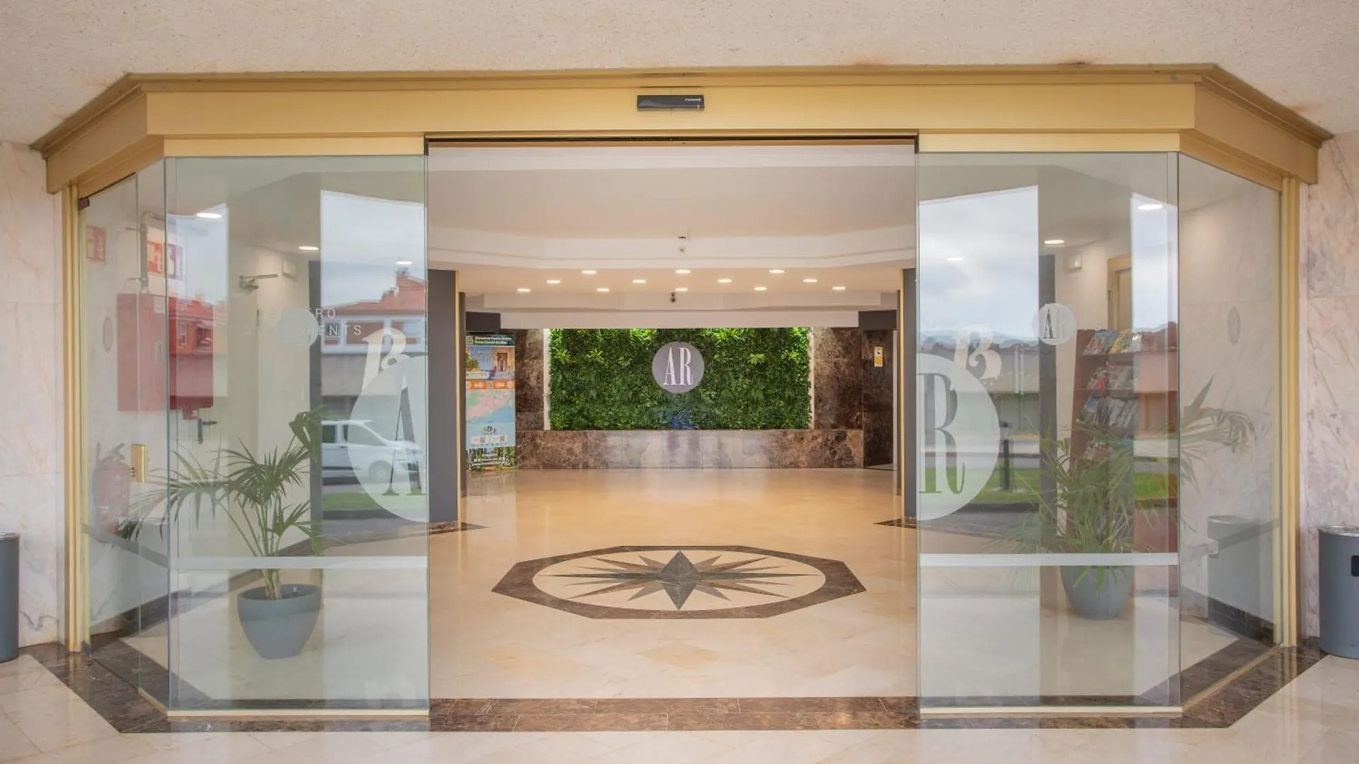 *** Apartahotel Bolero Apartments Lloret de Mar España